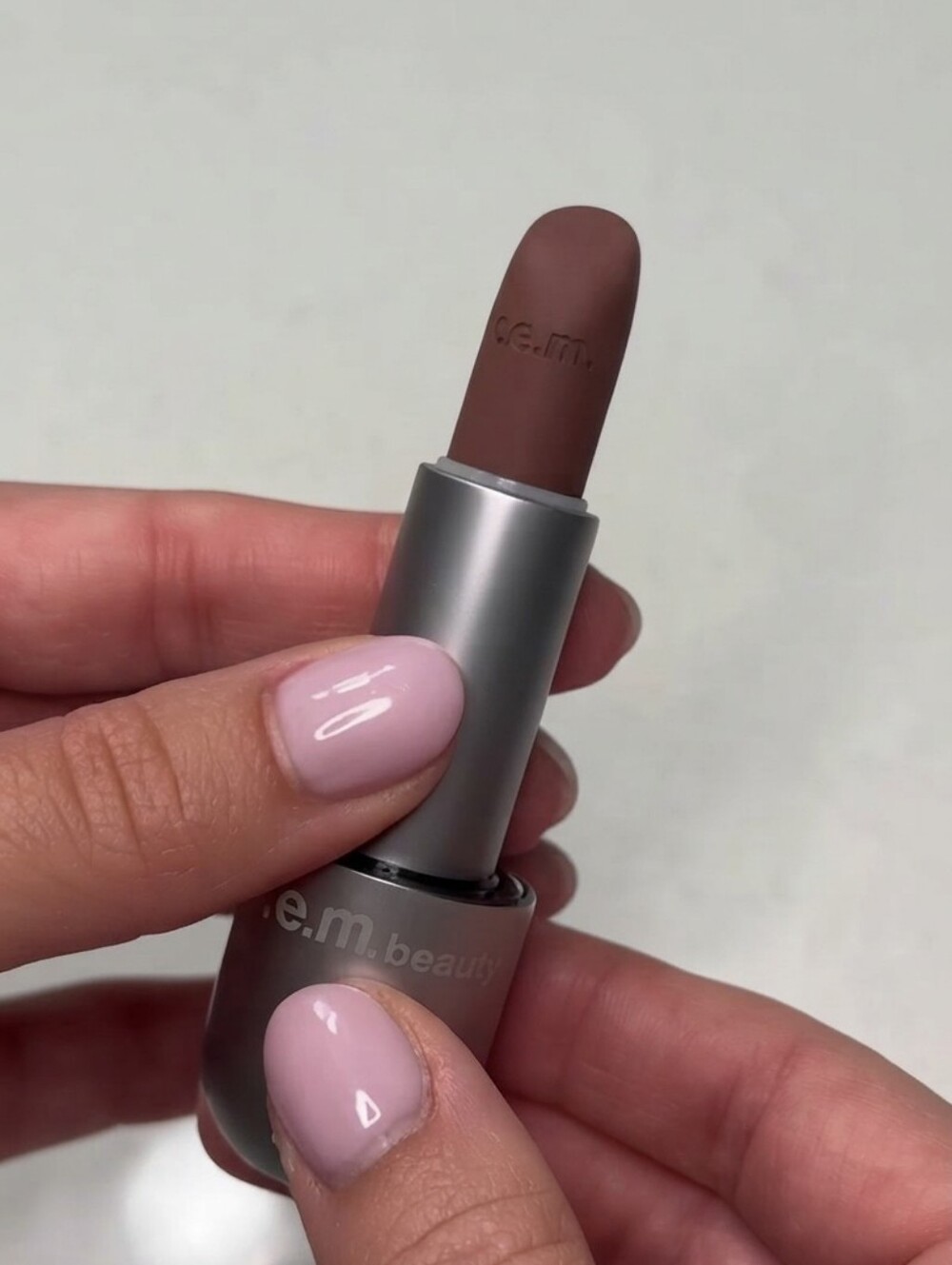 (NEW) R.E.M Beauty Matte Lipstick - Tiramisu